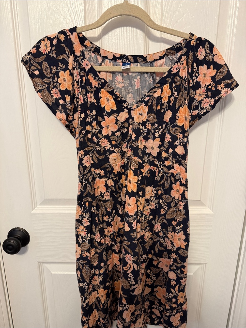 Navy Floral V‑Neck Midi Dress with Peach Blossoms old Navy